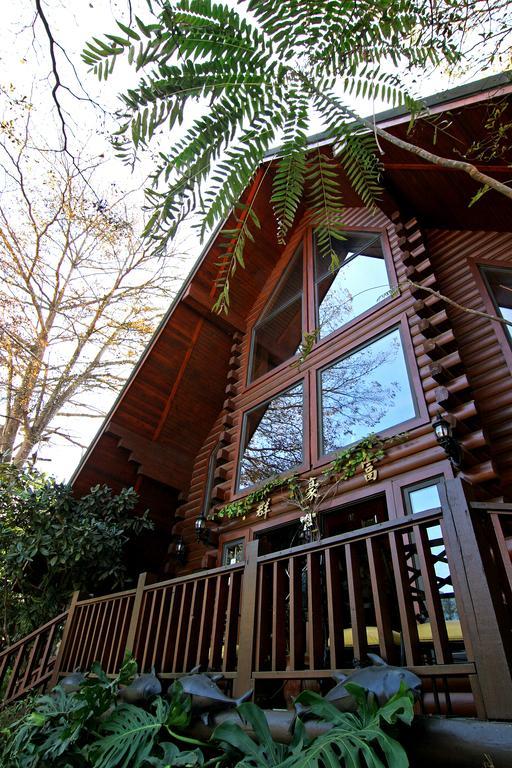 Sun Moon Lake Full House Resort Yuchi Extérieur photo