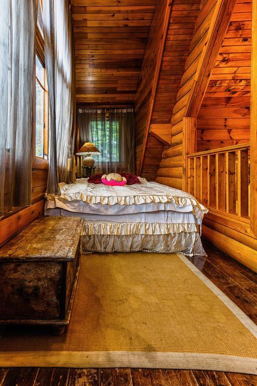 Sun Moon Lake Full House Resort Yuchi Extérieur photo