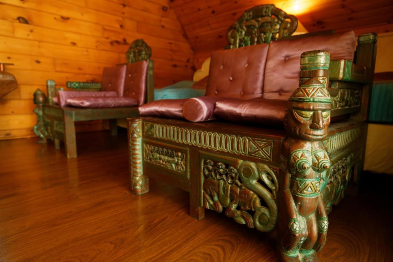 Sun Moon Lake Full House Resort Yuchi Extérieur photo
