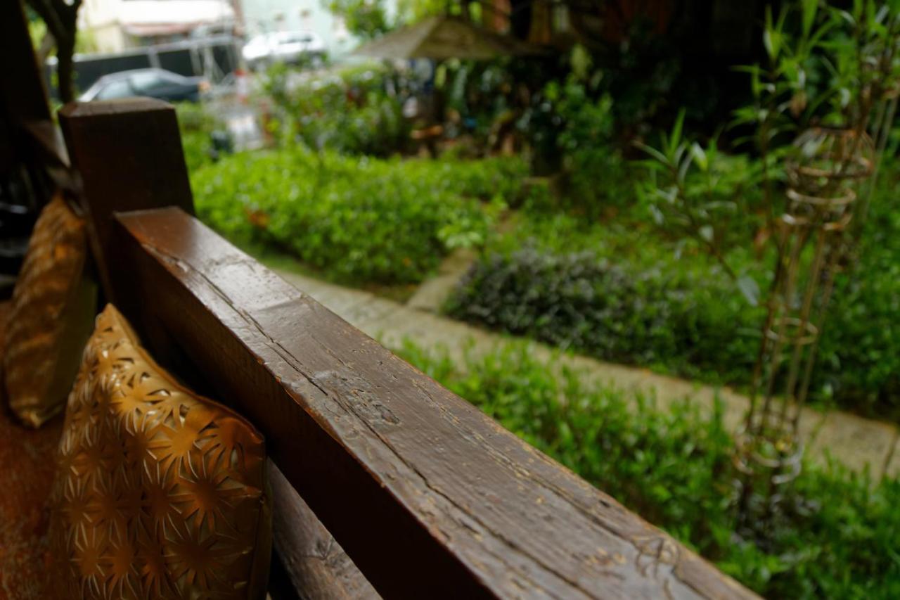 Sun Moon Lake Full House Resort Yuchi Extérieur photo
