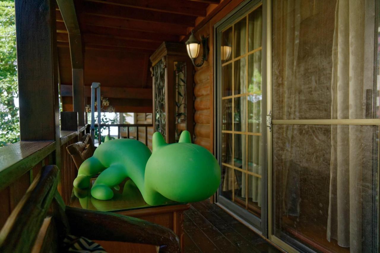 Sun Moon Lake Full House Resort Yuchi Extérieur photo